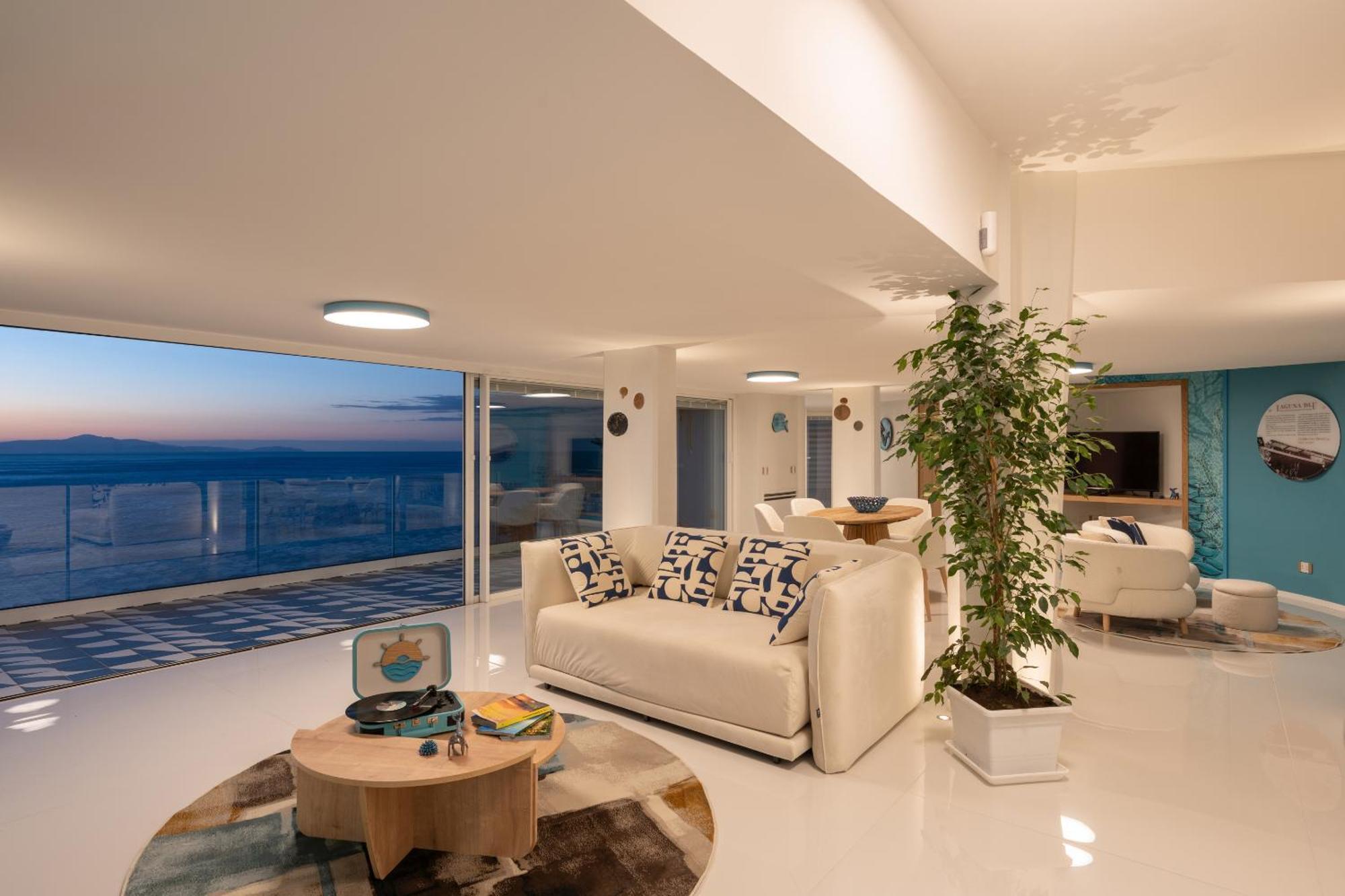 Laguna Blu - Resort Villa Overlooking The Sea On The Amalfi Coast Виетри Экстерьер фото